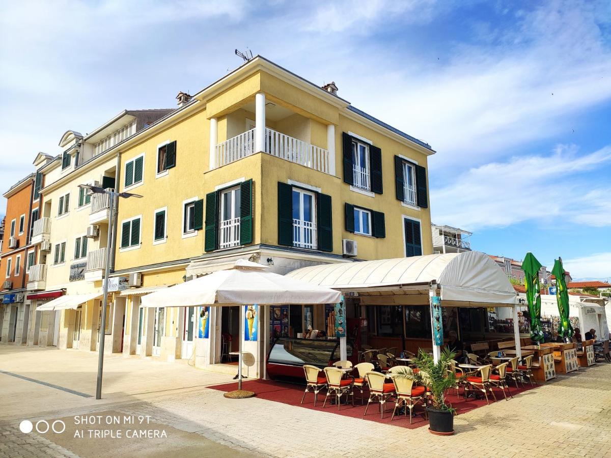 Dolce Vita City Center อูมัค ภายนอก รูปภาพ
